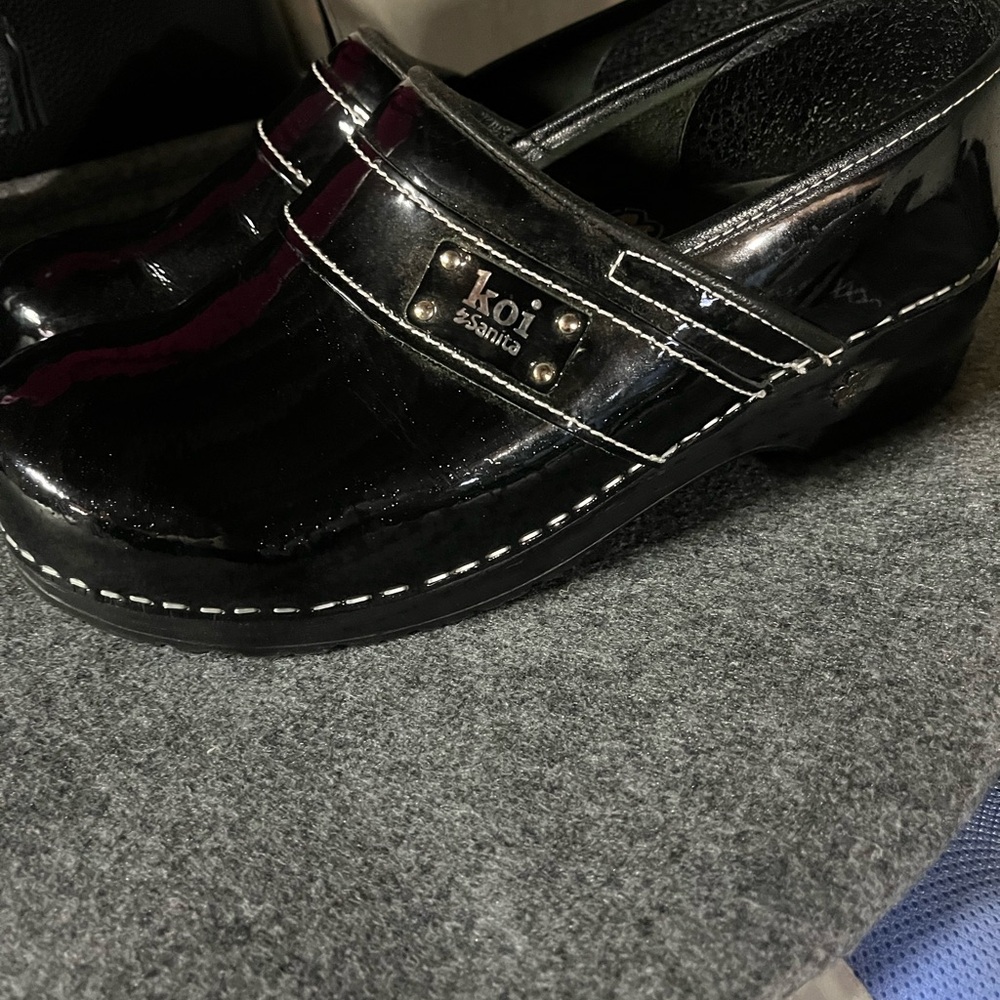 Dansko Black Patent Leather Clogs